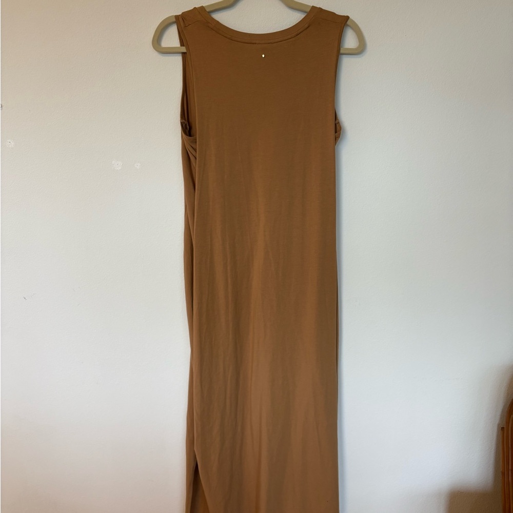 Cuyana Tan Maxi Dress - Picture 7 of 7
